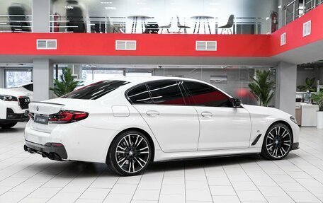 BMW 5 серия, 2021 год, 5 799 000 рублей, 4 фотография