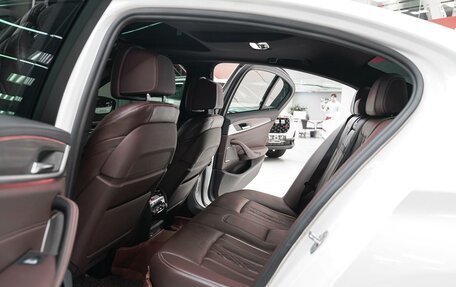 BMW 5 серия, 2021 год, 5 799 000 рублей, 12 фотография