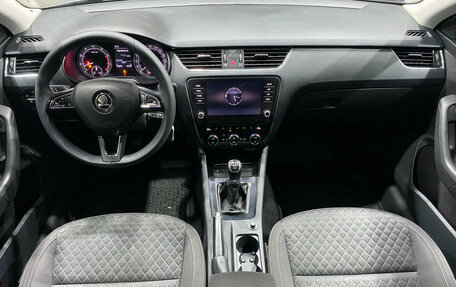 Skoda Octavia, 2018 год, 1 525 000 рублей, 9 фотография