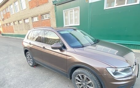 Volkswagen Tiguan II, 2018 год, 2 300 000 рублей, 7 фотография