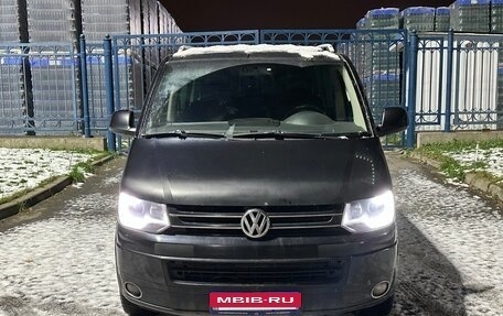 Volkswagen Multivan T5, 2010 год, 1 350 000 рублей, 2 фотография