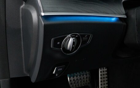 Mercedes-Benz E-Класс, 2019 год, 3 298 097 рублей, 14 фотография