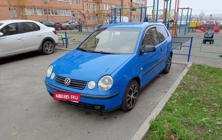 Volkswagen Polo IV рестайлинг, 2001 год, 270 000 рублей, 3 фотография