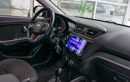 KIA Rio III рестайлинг, 2015 год, 990 000 рублей, 13 фотография