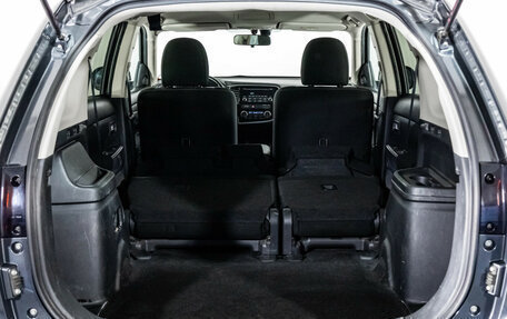 Mitsubishi Outlander III рестайлинг 3, 2016 год, 1 449 000 рублей, 19 фотография