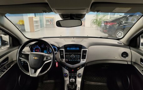 Chevrolet Cruze II, 2012 год, 699 000 рублей, 9 фотография