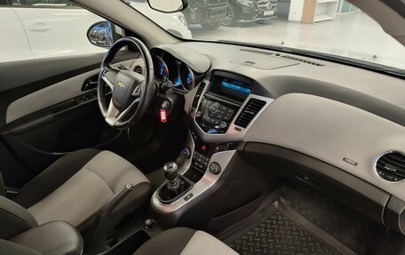 Chevrolet Cruze II, 2012 год, 699 000 рублей, 7 фотография