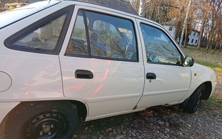 Daewoo Nexia I рестайлинг, 2010 год, 150 000 рублей, 11 фотография