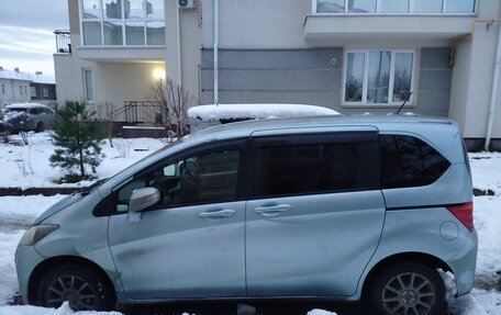 Honda Freed I, 2010 год, 680 000 рублей, 2 фотография