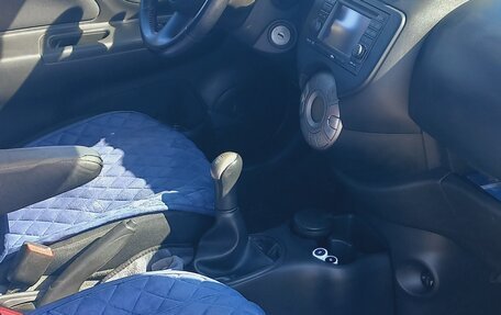 Nissan Micra IV рестайлинг, 2010 год, 550 000 рублей, 4 фотография