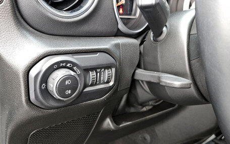 Jeep Wrangler, 2022 год, 4 210 000 рублей, 15 фотография