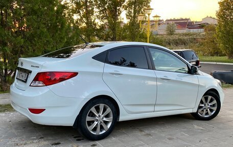 Hyundai Solaris II рестайлинг, 2011 год, 980 000 рублей, 9 фотография