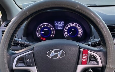 Hyundai Solaris II рестайлинг, 2011 год, 980 000 рублей, 12 фотография