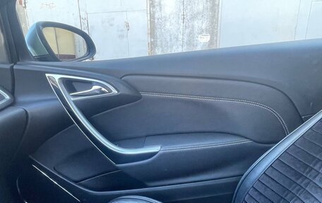 Opel Astra J, 2013 год, 889 000 рублей, 14 фотография