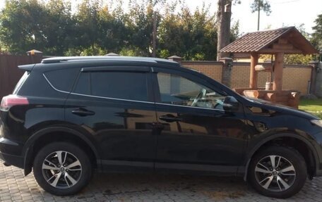 Toyota RAV4, 2019 год, 2 300 000 рублей, 8 фотография