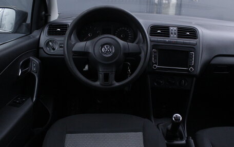 Volkswagen Polo VI (EU Market), 2011 год, 690 000 рублей, 6 фотография