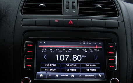 Volkswagen Polo VI (EU Market), 2011 год, 690 000 рублей, 11 фотография