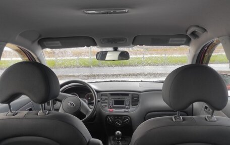 KIA Rio II, 2010 год, 740 000 рублей, 7 фотография