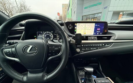 Lexus ES VII, 2021 год, 4 250 000 рублей, 10 фотография