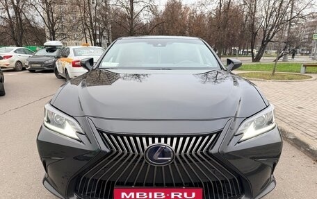 Lexus ES VII, 2021 год, 4 250 000 рублей, 7 фотография