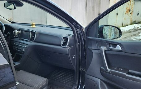 KIA Sportage IV рестайлинг, 2017 год, 1 799 000 рублей, 10 фотография