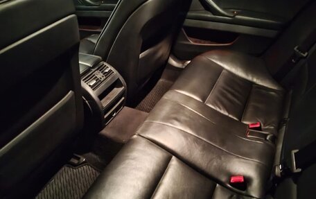 BMW 5 серия, 2011 год, 2 000 000 рублей, 11 фотография