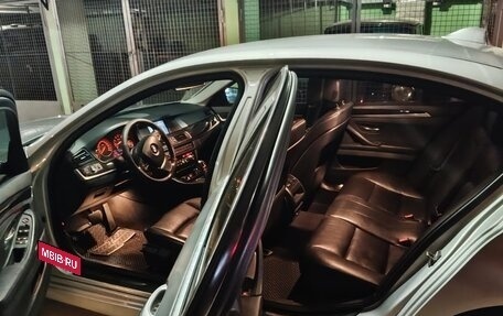 BMW 5 серия, 2011 год, 2 000 000 рублей, 4 фотография