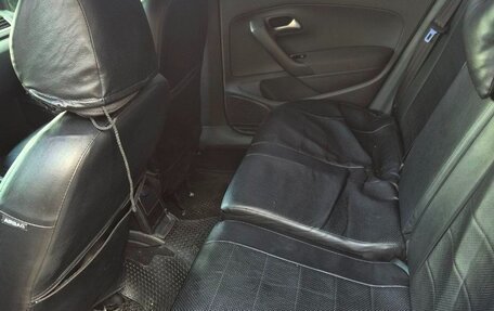 Volkswagen Polo VI (EU Market), 2012 год, 450 000 рублей, 10 фотография