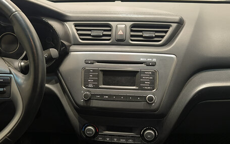 KIA Rio III рестайлинг, 2015 год, 799 000 рублей, 18 фотография