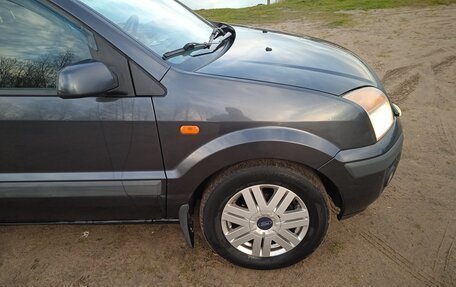 Ford Fusion I, 2007 год, 550 000 рублей, 4 фотография