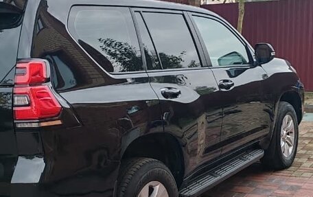 Toyota Land Cruiser Prado 150 рестайлинг 2, 2018 год, 4 800 000 рублей, 4 фотография