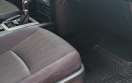Toyota Land Cruiser Prado 150 рестайлинг 2, 2018 год, 4 800 000 рублей, 9 фотография