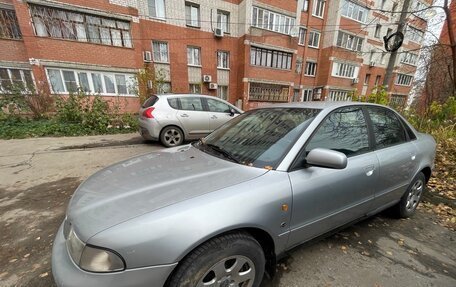 Audi A4, 1997 год, 470 000 рублей, 2 фотография