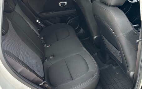 KIA Soul II рестайлинг, 2017 год, 1 650 000 рублей, 2 фотография