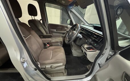 Honda Stepwgn IV, 2015 год, 1 860 000 рублей, 18 фотография