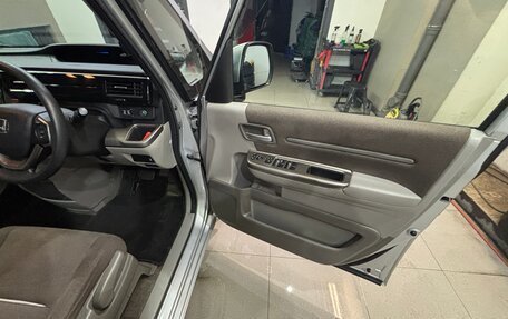 Honda Stepwgn IV, 2015 год, 1 860 000 рублей, 20 фотография