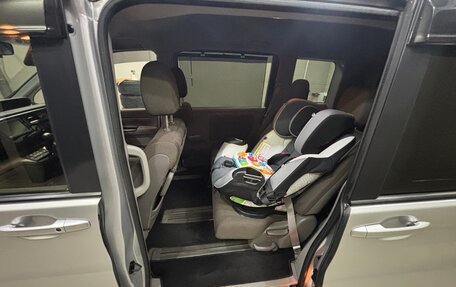 Honda Stepwgn IV, 2015 год, 1 860 000 рублей, 29 фотография