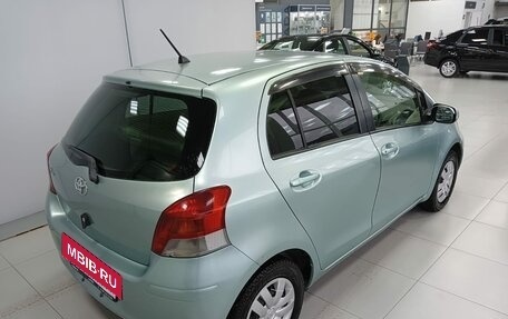 Toyota Vitz, 2008 год, 550 000 рублей, 3 фотография