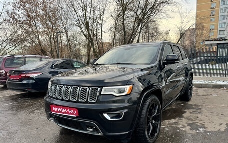 Jeep Grand Cherokee, 2019 год, 4 500 000 рублей, 1 фотография