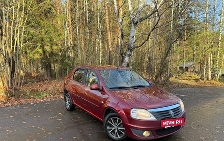 Renault Logan I, 2011 год, 245 000 рублей, 2 фотография