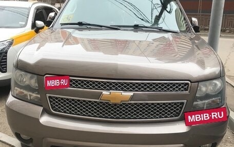 Chevrolet Tahoe III, 2012 год, 3 033 333 рублей, 2 фотография