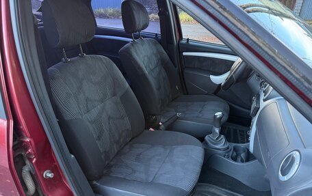 Renault Logan I, 2011 год, 245 000 рублей, 13 фотография