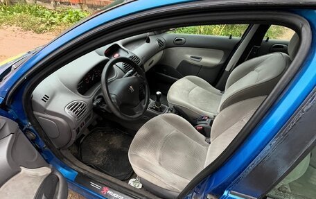 Peugeot 206, 2004 год, 290 000 рублей, 13 фотография