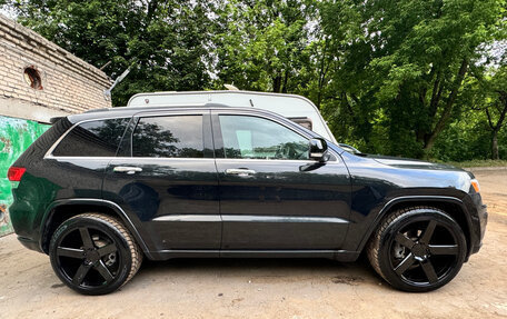 Jeep Grand Cherokee, 2019 год, 4 500 000 рублей, 24 фотография