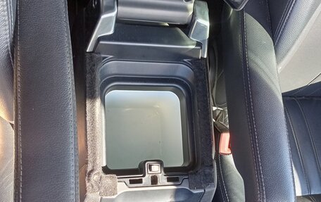 Land Rover Discovery IV, 2015 год, 3 300 000 рублей, 22 фотография