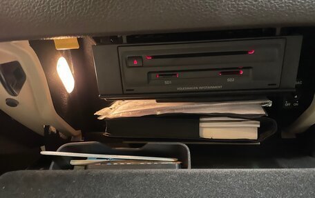 Volkswagen Touareg III, 2012 год, 1 750 000 рублей, 10 фотография