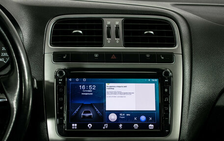 Volkswagen Polo VI (EU Market), 2017 год, 1 340 000 рублей, 13 фотография