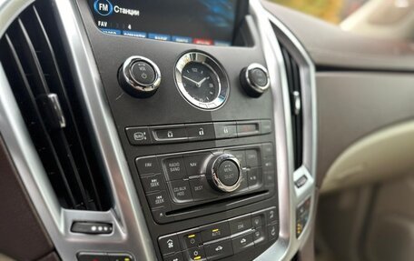 Cadillac SRX II рестайлинг, 2012 год, 1 440 000 рублей, 16 фотография