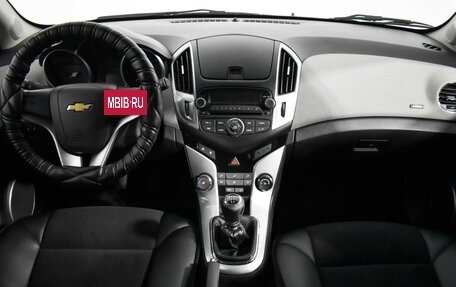 Chevrolet Cruze II, 2013 год, 799 000 рублей, 17 фотография