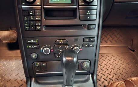 Volvo XC90 II рестайлинг, 2008 год, 1 800 000 рублей, 15 фотография